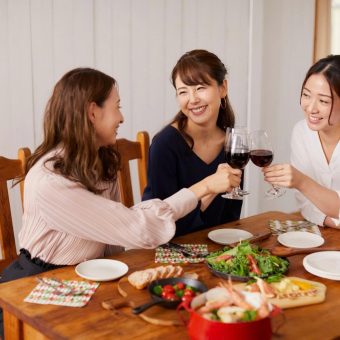 buffet-trua-mung-ngay-phu-nu-viet-nam