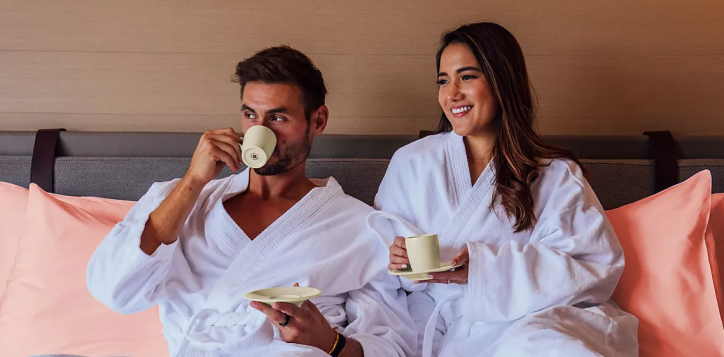 2xstays_heroedited_13by5-2