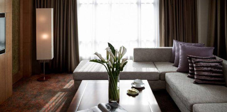 01-deluxe-suites-2